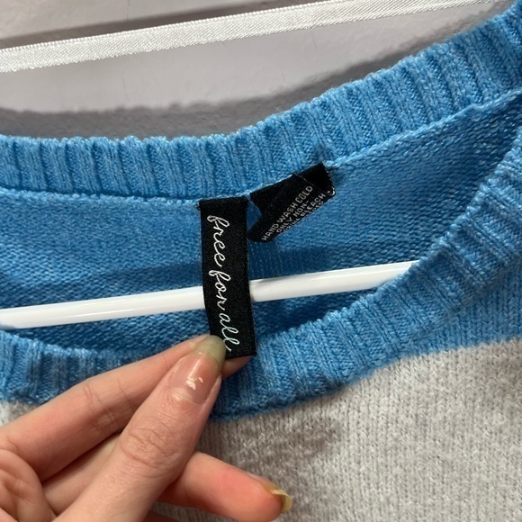 Free For All Women’s Red Blue Yellow Multicolor Striped Round Neck Knit Sweater - Picture 5 of 11